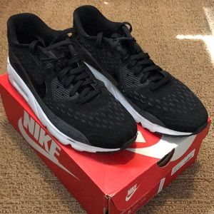 Nike Air Max 90 Ultra